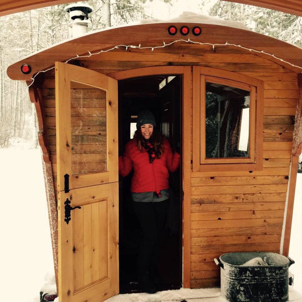 Meet your Posher, Carrie